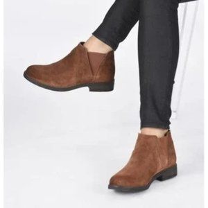 Clarks Womens Demi Beat Chelsea Boot